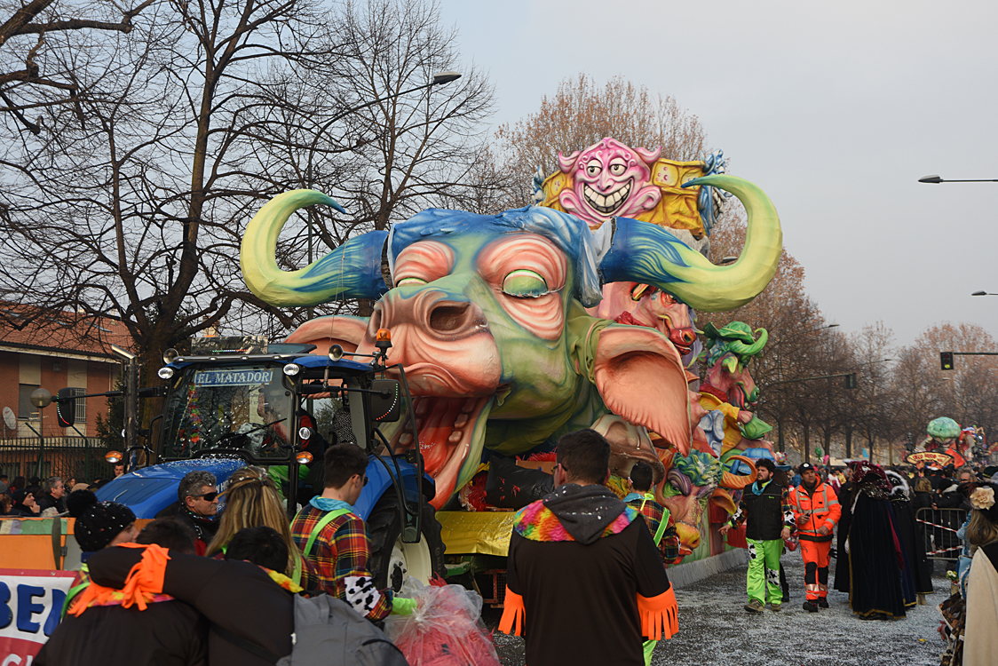 Sfilata carri Carnevale di Torino_197.jpg